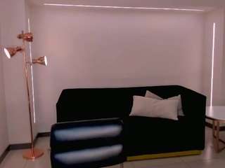 ArianaCastillo1