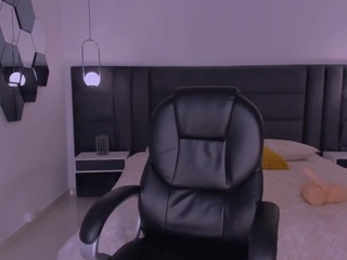 ArianaCastillo1