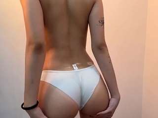 harrietkawamura Live Webcam on CamSoda