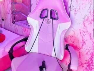 LilyLovelyy live webcam show