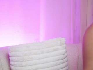 MaeveSun live webcam show