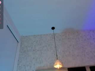 Sasha-Wolff live cam preview