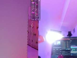 stacyhans Live Webcam on CamSoda