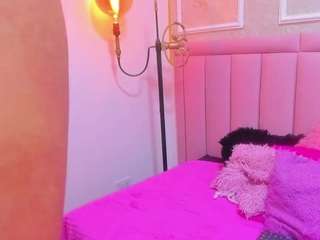 Velvetgirll live cam preview