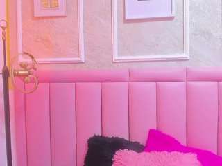 Velvetgirll live cam preview