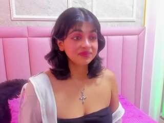 Velvetgirll live cam preview