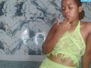 ashleyt2555 live profile
