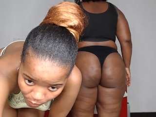 ashleyt2555 webcam model