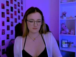 caroline-rose