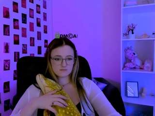 caroline-rose