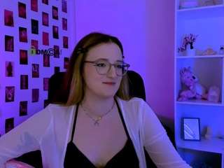 caroline-rose Live Webcam on CamSoda