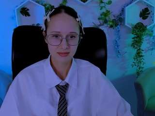 caroline-rose live webcam show