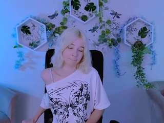 caroline-rose live webcam show