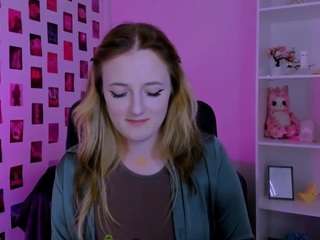 caroline-rose
