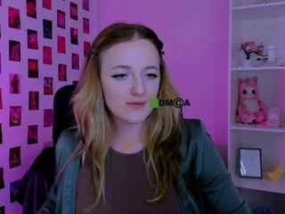 caroline-rose