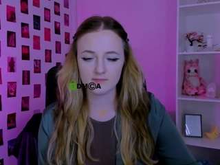 caroline-rose