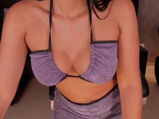 charlottecox1