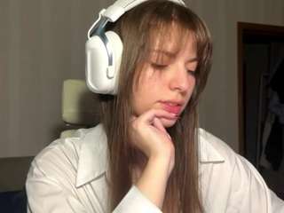 EloiseAhart live webcam show