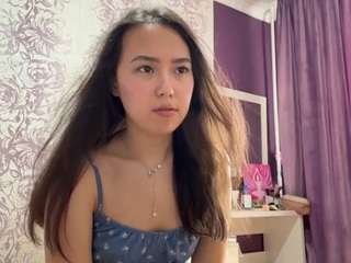 Alma live webcam show