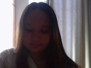 risamrazik live webcam show
