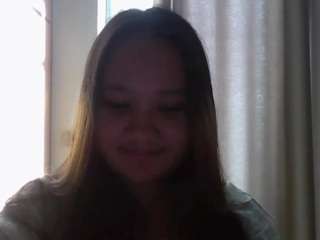 risamrazik live webcam show