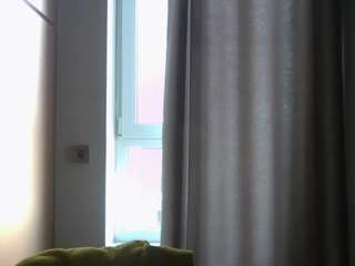 risamrazik live webcam show