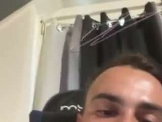 strikeruhot Sex Cam Show