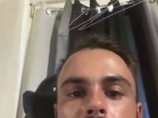 strikeruhot Sex Cam Show