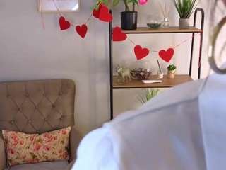 JoannePierce live webcam show