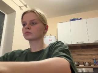 leidaholster live webcam show