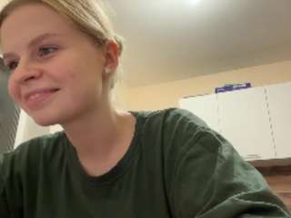 leidaholster live webcam show
