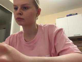 leidaholster live webcam show