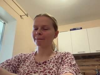 LeidaHolster live webcam show