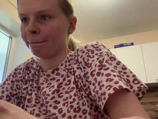 LeidaHolster live webcam show
