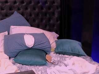 mariasweetdark live webcam show