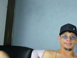 TesoroMalibu live webcam show