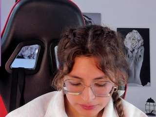 emilyfiorii's live room