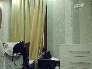 Live cam show with IngridHeang