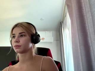 LieselotteSchwend live webcam show