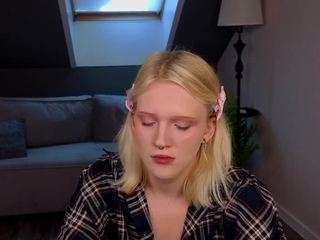 lillly-jhonasss live webcam show