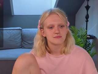 Lillly-Jhonasss live webcam show