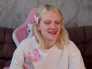 Lillly-jhonasss's cam show statistics and live stream