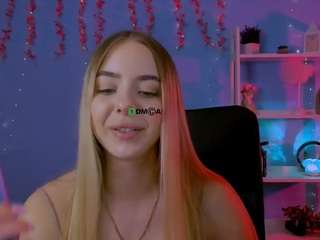 linda-lynx live webcam show