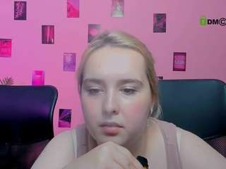 linda-lynx live webcam show