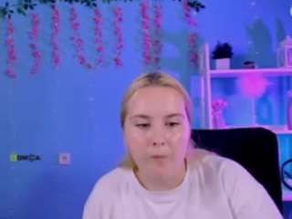 linda-lynx live webcam show