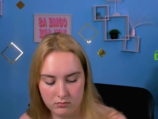 linda-lynx Live Webcam on CamSoda