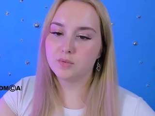 linda-lynx Live Webcam on CamSoda