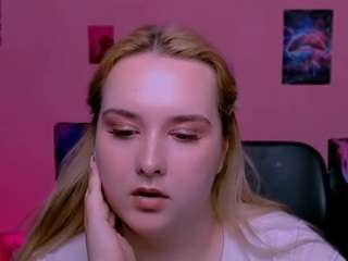 linda-lynx's live room