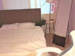 nika-berry live webcam show