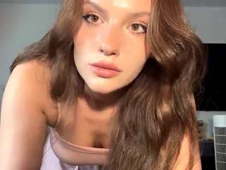 sheraberret Live Webcam on CamSoda